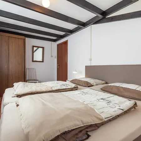 Cozy In With Swimming Pool Holiday home *